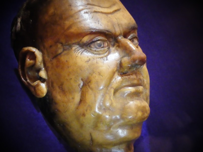 totenmaske-martin-luther